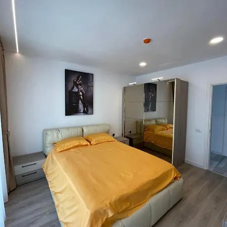 Bloom Apartmens * Mamaia